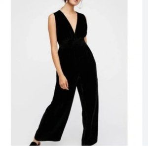 Free People Black These Days Velvet Sleeveless Jumpsuit Size Small